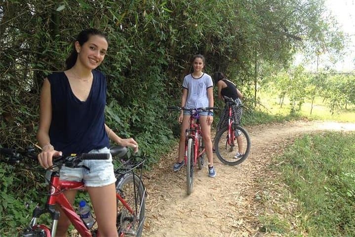 Private 5-Hour Bike Tour of Yangshuo Countryside — Ride the Yulong River & Karst Peaks