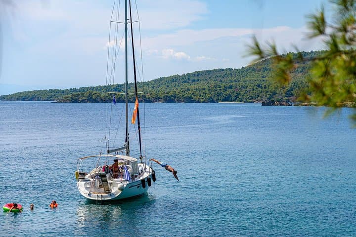 Private Yacht Cruise in Halkidiki: Kassandra or Sithonia (3–7 Hours) photo 2