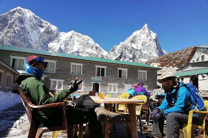 Everest Base Camp Trek: 14–15 Day Guided Trek from Kathmandu to EBC photo 2