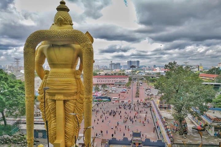 Batu Caves, Selayang Hot Springs & Templer Park Waterfalls: Private Day Tour from Kuala Lumpur photo 2