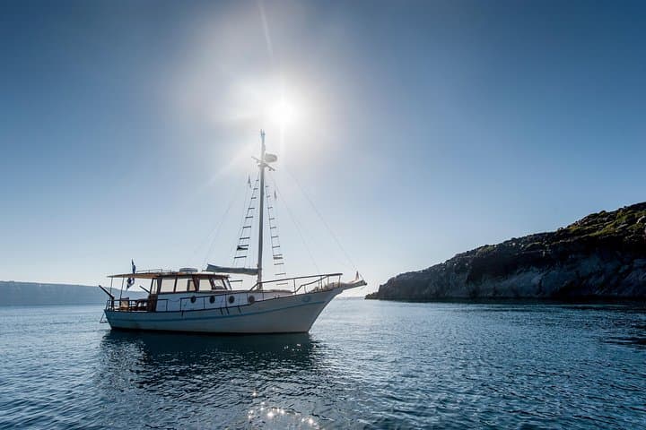 Santorini Caldera Traditional Kaiki Cruise — Swim, Snorkel & Volcano Lunch