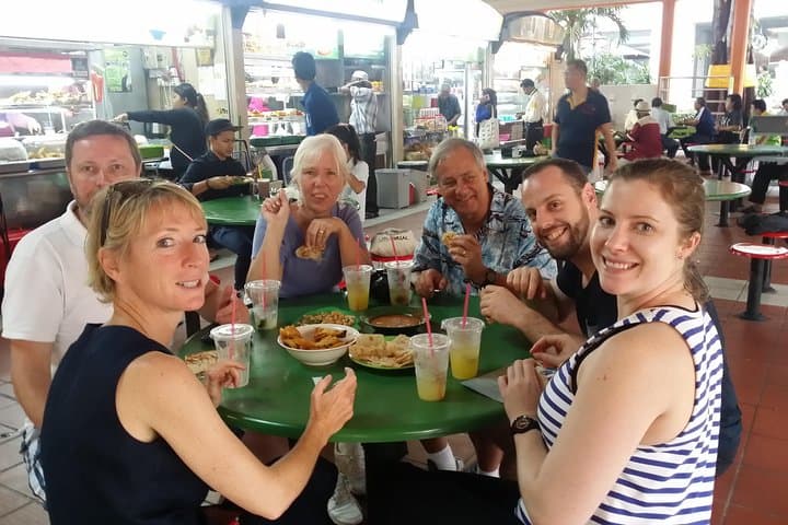 Singapore Chinatown Hawker Food Walking Tour (Private) photo 2