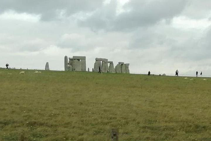 Private Stonehenge Transfer from London — Round-Trip Luxury with Visitor Centre Access photo 2