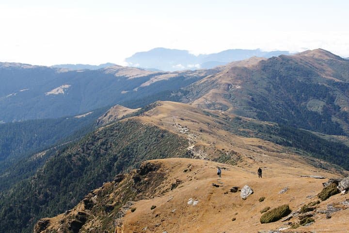 8-Day Everest Pikey Peak Trek — Panoramic Everest Views & Sherpa Culture photo 2
