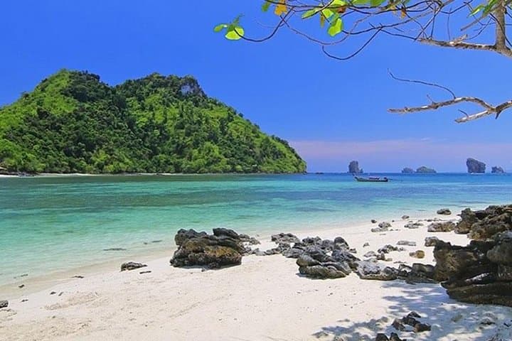 Krabi 4-Islands Sunset Snorkel and Seafood Dinner photo 3