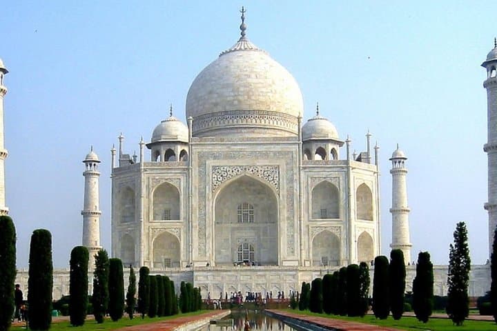 Same-Day Taj Mahal & Agra Fort Tour from Bangalore — Return Flights Included photo 2