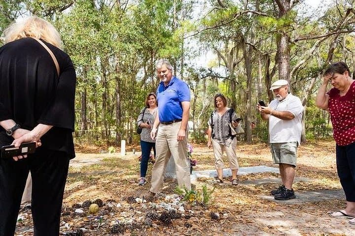 Pat Conroy's Beaufort Golf Cart Tour: Literary Lowcountry Walkthrough photo 2