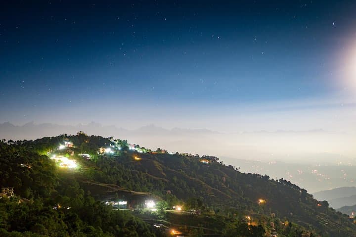 5-Day Chisapani Nagarkot Trek: Short Himalayan Loop from Kathmandu for Sunrise Views