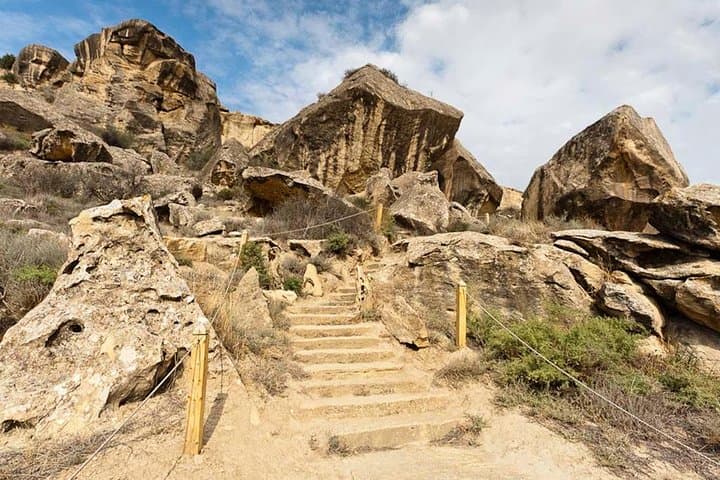 Baku to Gobustan: Mud Volcanoes, Maiden Tower & Land of Fire Tour photo 5