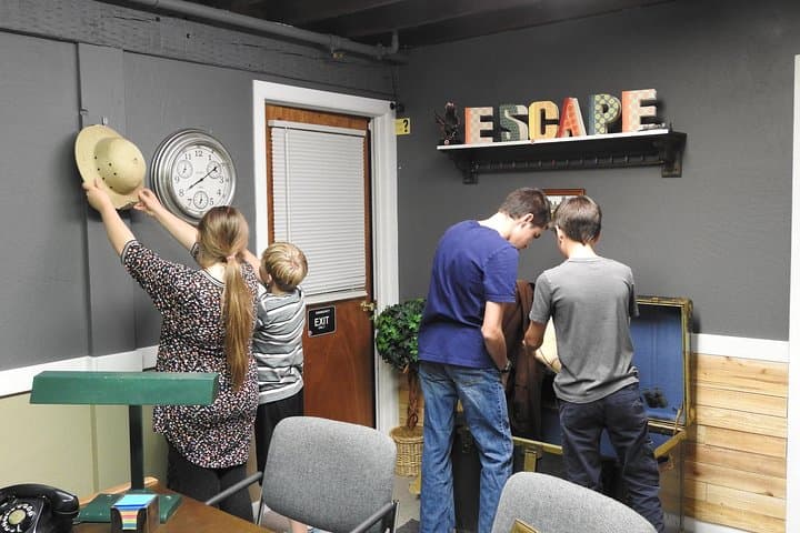 Treasure Hunter Escape Room in Sedona: 1976 Mystery Game for Groups photo 4