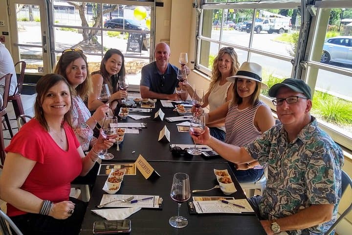 Healdsburg Wine and Food Pairing Guided Walking Tour — 4-Hour Gourmet Tasting Walk photo 4