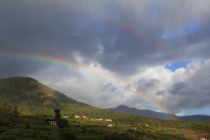 Thimphu Sunrise Cycle: Changangkha to Buddha Dordenma Half-Day Tour