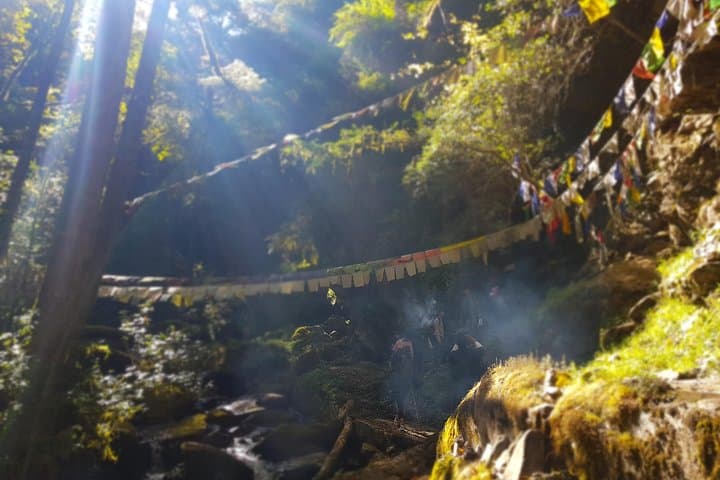 Hike to the Floating Statue of Dorji Phagmo: Paro’s Riverine Pilgrimage photo 4
