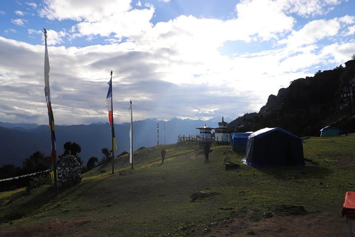 Bumdrak Overnight Trek to Tiger's Nest — Bumdra Ridge Camping photo 2