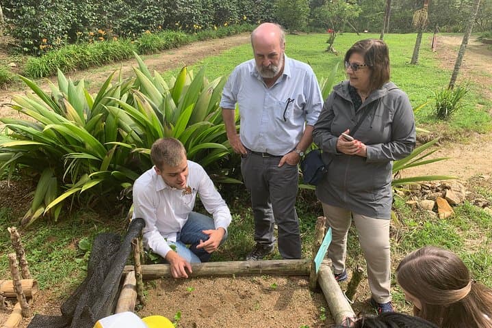 Medellín Coffee Farm Tour: Hands-On Coffee Picking, Processing & Tasting photo 5