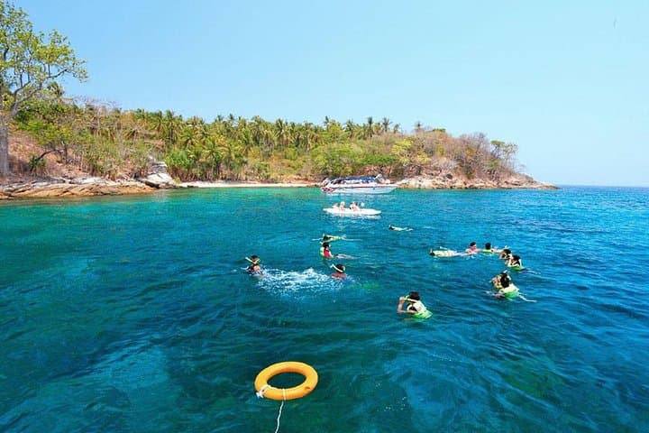Racha Island Snorkeling Speedboat Day Trip from Phuket photo 4