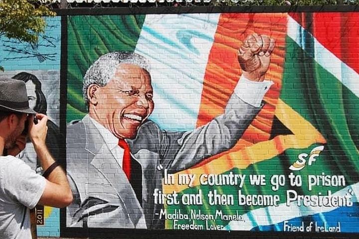 Private Belfast City Tour: Murals, Peace Walls & Titanic Quarter photo 5