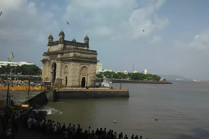 Dash of Mumbai: Full-Day Private Sightseeing with Licensed Local Guide photo 2