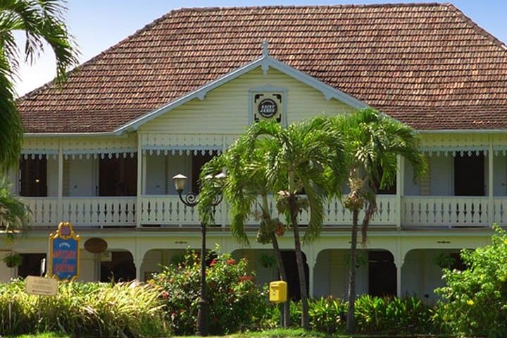 VIP North Atlantic Discovery — Rural Martinique Tombolo, Rum & Sugarcane Tour photo 2