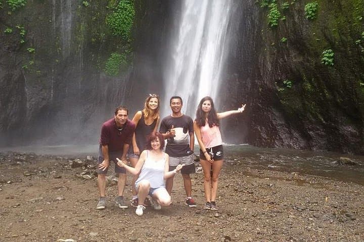 Exploring Munduk Village: Waterfalls, Rice Terraces & Traditional Houses photo 2