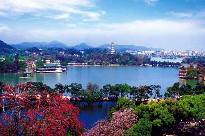 Half-Day Private Hangzhou Tour — West Lake, Lingyin & Longjing Tea photo 4