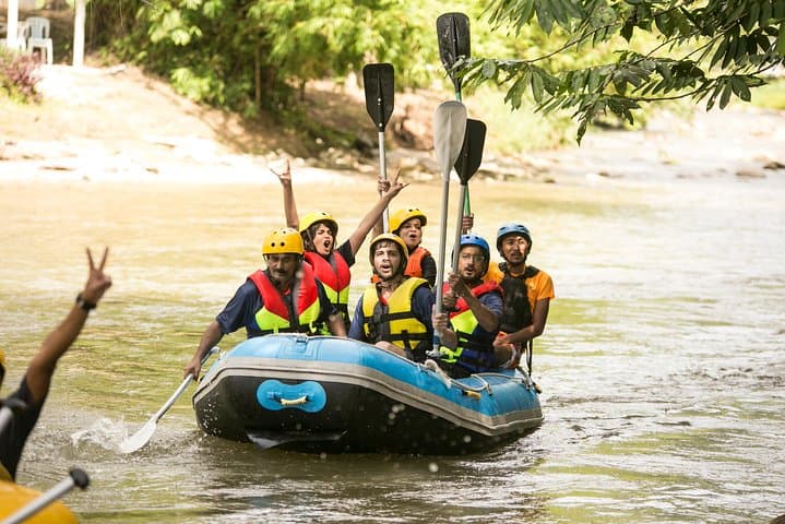 Gopeng White River Rafting Transfer & Kellie's Castle Half-Day Adventure photo 4