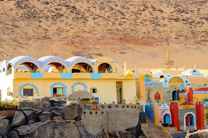 Overnight Aswan & Abu Simbel Temples from Luxor: Philae, High Dam and Abu Simbel Tour photo 3