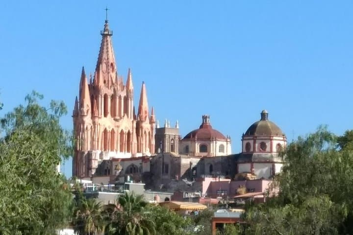 Explore Cañada de la Virgen: Ancient Pyramids & San Miguel de Allende Day Tour photo 2