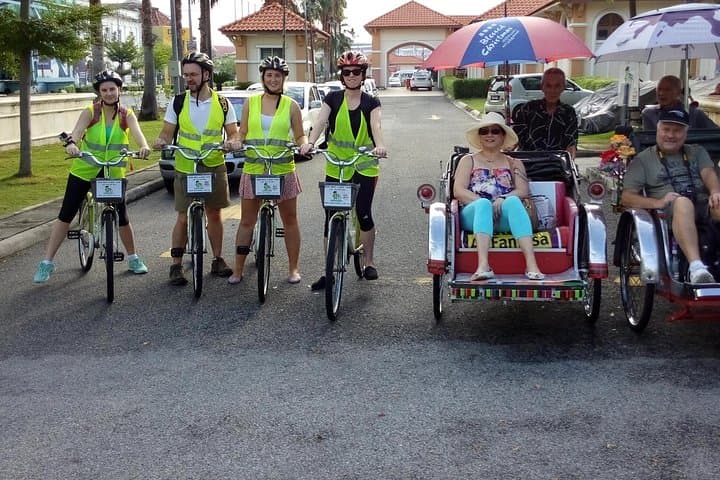 George Town Heritage Bike & Trishaw Tour — Penang Culture, Street Food & History