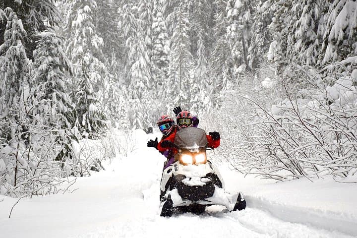 Throttle and Snow