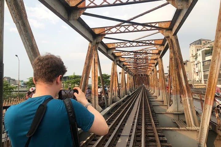 Hanoi Train Experience: Off-the-Beaten-Path Rail & Market Walk photo 2