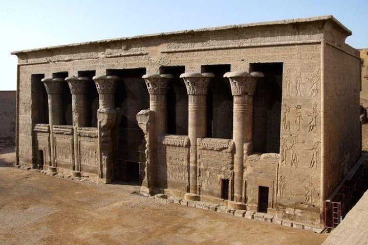 8-Day Luxor Nile Cruise and Cairo: Pyramids, Temples & River Passage photo 3