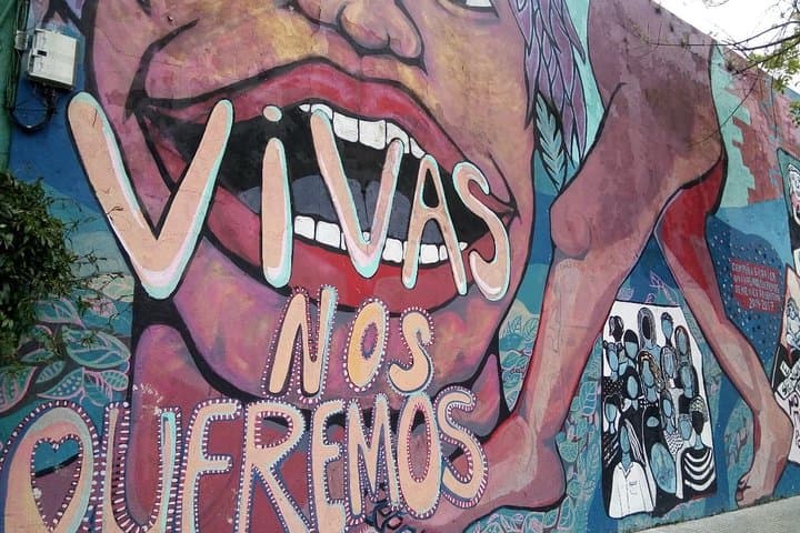 Buenos Aires Private Car City Tour: La Boca, San Telmo & Recoleta Highlights photo 4