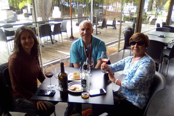 Day Trip to Arrábida & Sesimbra: Wine Tasting, Castles, and Coastal Views from Lisbon photo 2