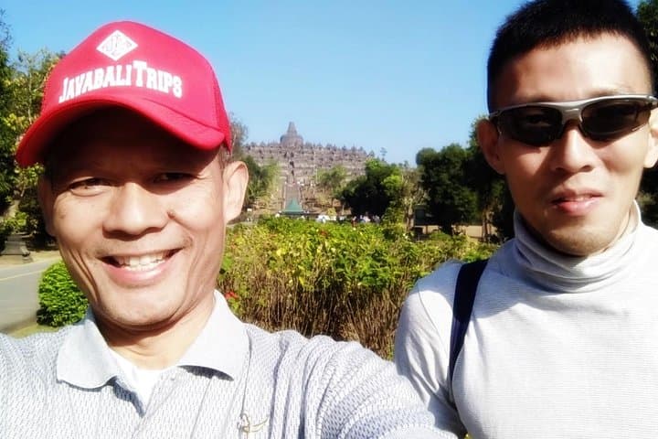 Yogyakarta Private Tour: Borobudur, Prambanan & Kraton in One Day photo 4