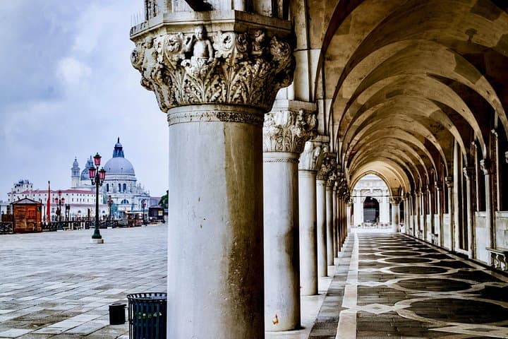 Ducal Venice: Skip-the-Line Doge's Palace & Historic Walking Tour photo 6