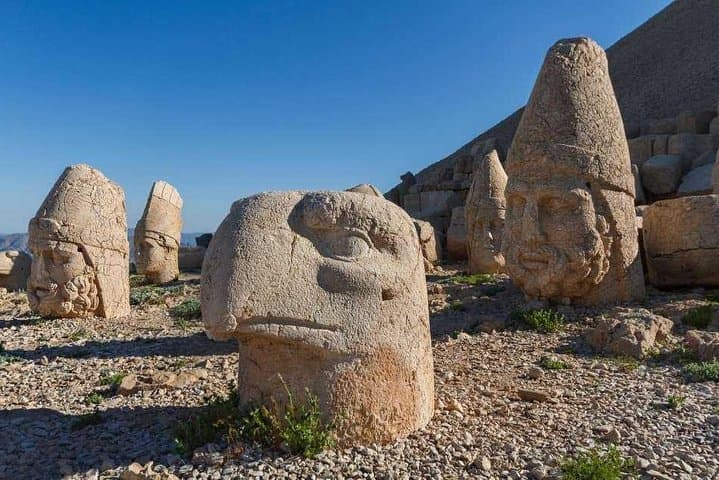 5-Day Cappadocia and Southeast Turkey Tour: Hot Air Balloons, Mount Nemrut & Göbekli Tepe photo 2