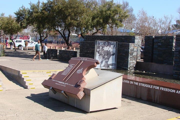 Soweto and Johannesburg: Apartheid Museum Guided Day Tour photo 3