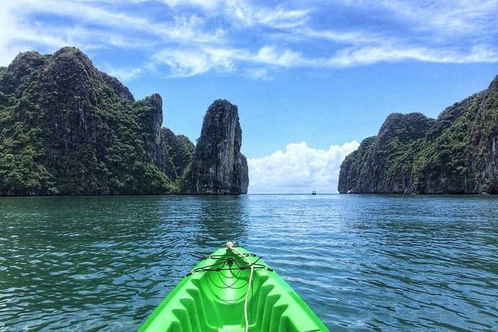 Lan Ha & Ha Long Bay: Day Cruise, Kayak Lagoons and Night Bioluminescent Paddle photo 3