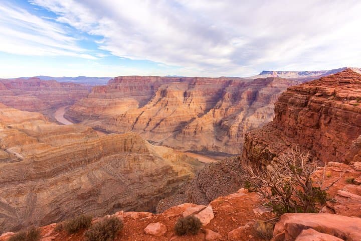 Grand Canyon West All-Access: Skywalk, Zipline & Hualapai Point Views