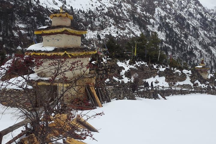 Manaslu Circuit Trekking: Remote Himalayan Loop via Larkya La photo 5