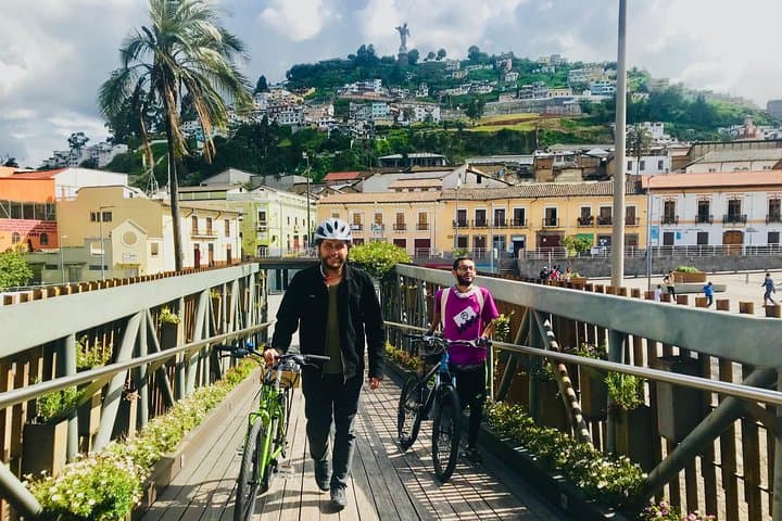 Urban Quito by Bike: Private 4-Hour Cultural & Botanical Ride photo 5