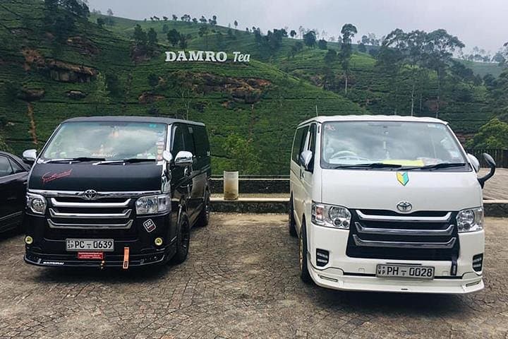 Colombo (CMB) to Kandy Private Airport Transfer: Smooth Drive into Sri Lanka's Hill Country