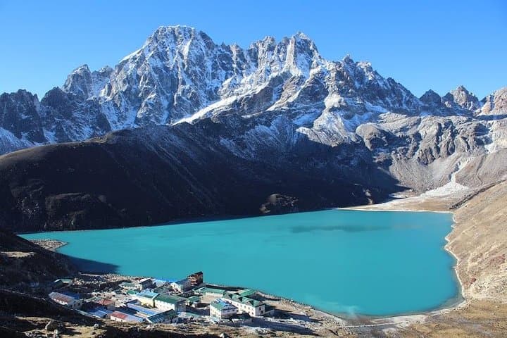 Gokyo Chola Pass Trek: Gokyo Lakes to Everest Base Camp via Cho La Pass photo 6