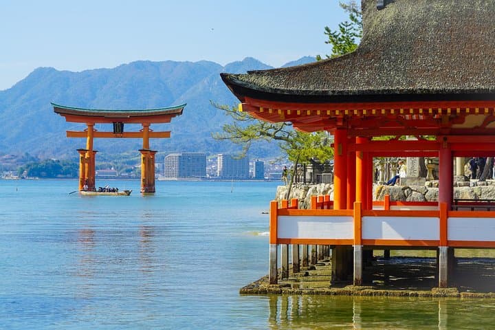 Miyajima Half-Day Historical Walking Tour to Itsukushima Shrine photo 2