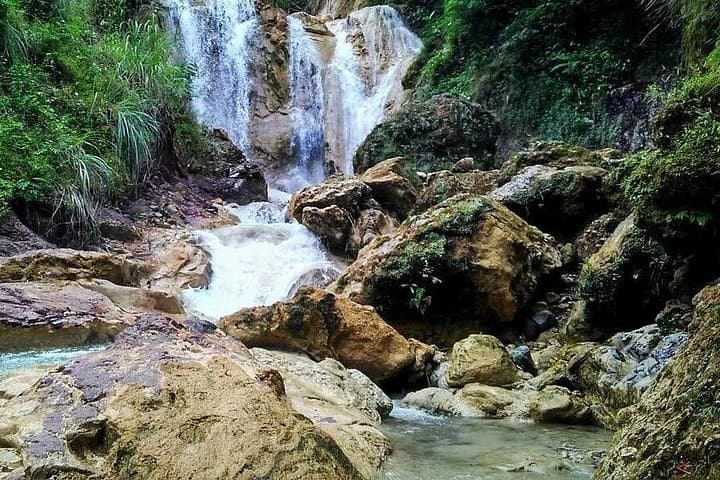 Kembang Soka Waterfall, Kulon Progo — Half-Day Guided Swim from Yogyakarta photo 4