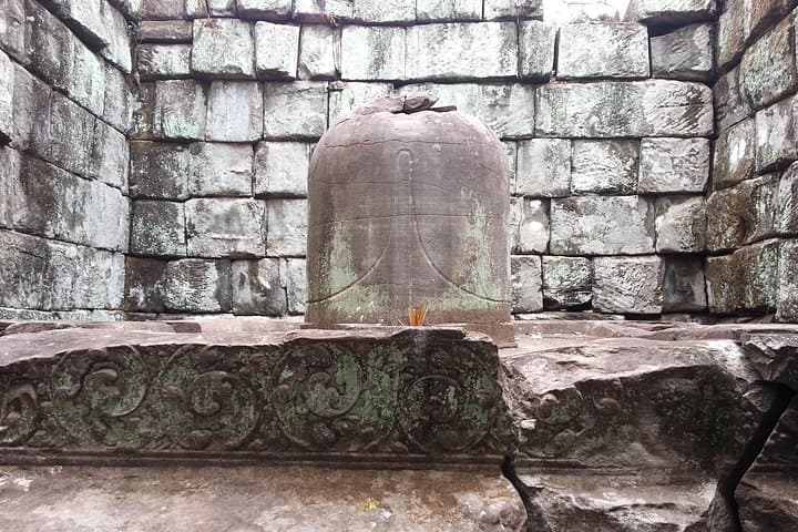 Hidden Pyramids of Koh Ker & Beng Mealea: Private One-Day Temple Tour from Siem Reap photo 2