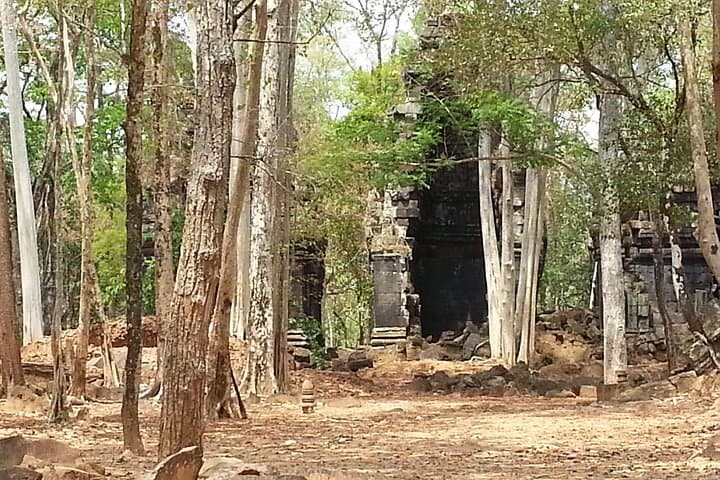 Hidden Pyramids of Koh Ker & Beng Mealea: Private One-Day Temple Tour from Siem Reap photo 3