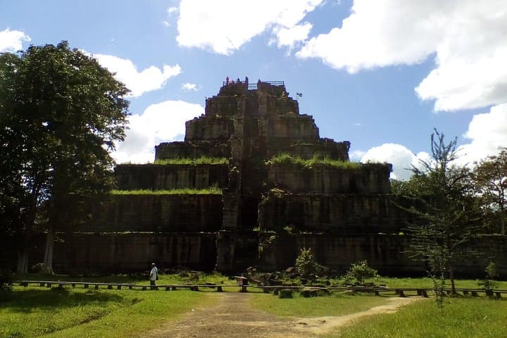 Hidden Pyramids of Koh Ker & Beng Mealea: Private One-Day Temple Tour from Siem Reap photo 5