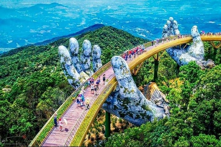 Golden Bridge & Ba Na Hills: Cloud-High Cable Car, French Village & Fantasy Park Day Tour